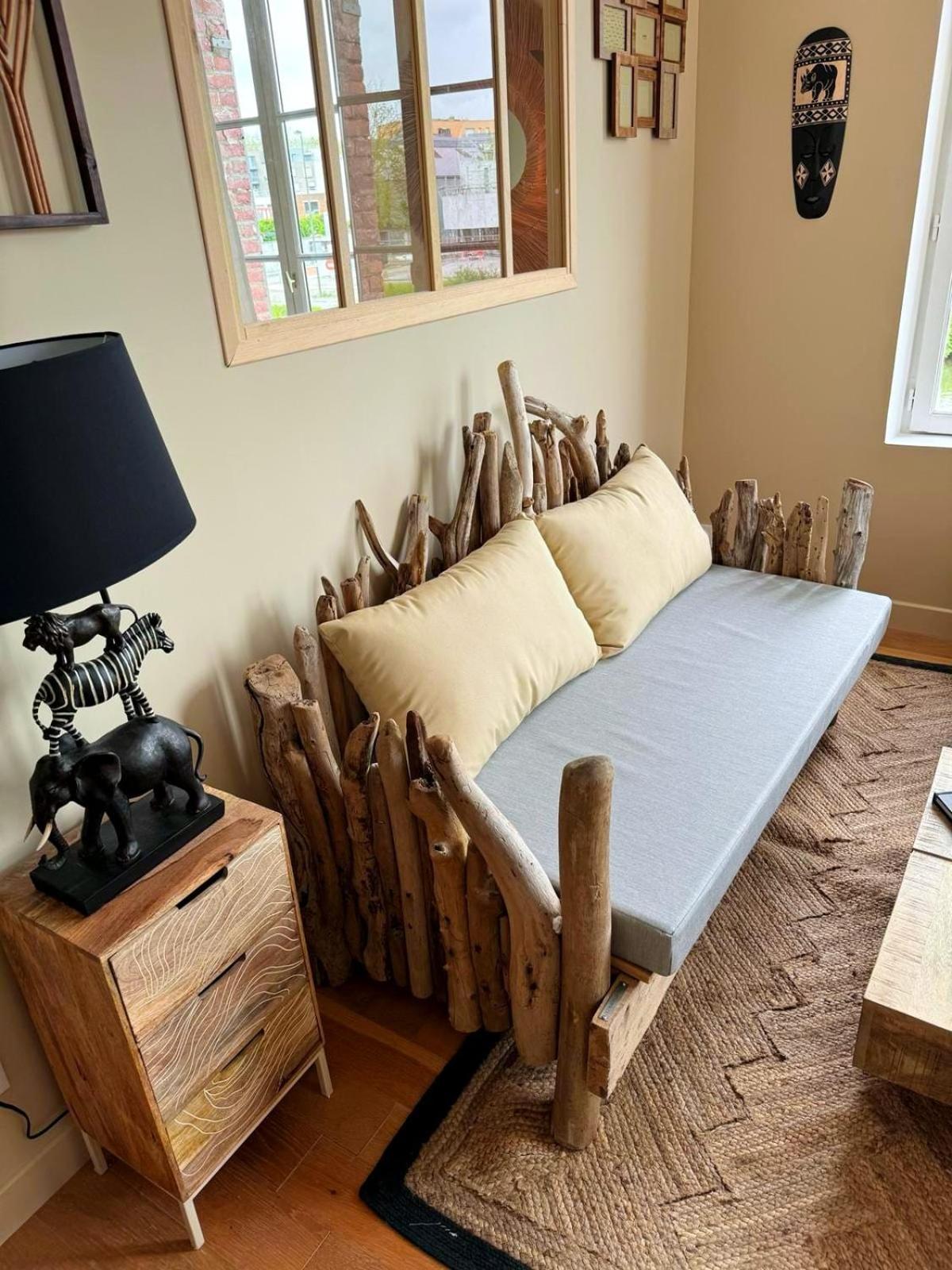 Duplex Safari Jusqu'A 4 Personnes, Spa, Cinema Et Lit Sous Les Arbres, Day Use, 10 Min Centre أميا المظهر الخارجي الصورة