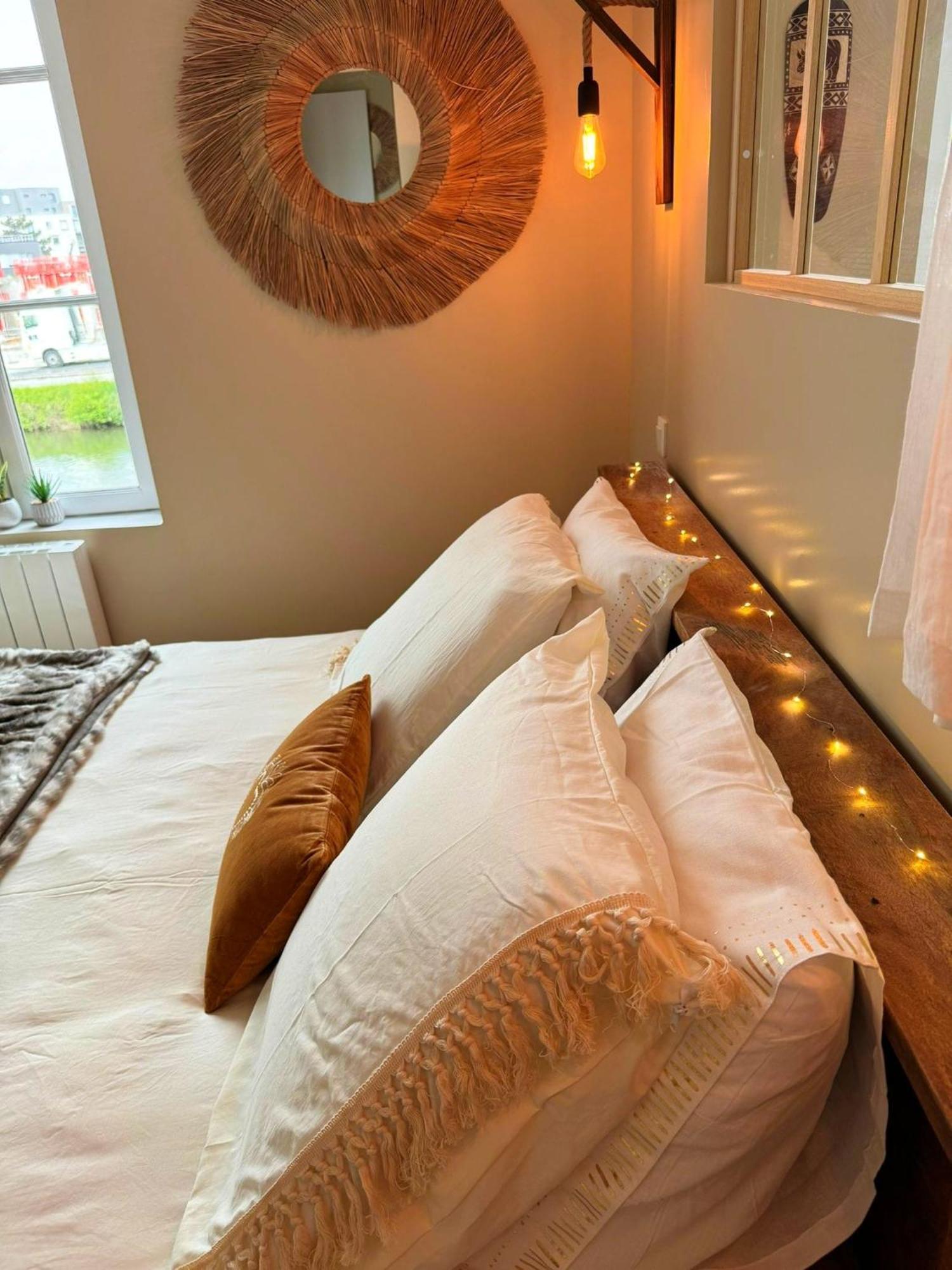 Duplex Safari Jusqu'A 4 Personnes, Spa, Cinema Et Lit Sous Les Arbres, Day Use, 10 Min Centre أميا المظهر الخارجي الصورة