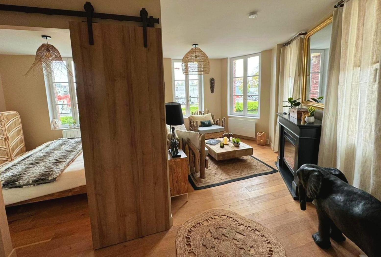 Duplex Safari Jusqu'A 4 Personnes, Spa, Cinema Et Lit Sous Les Arbres, Day Use, 10 Min Centre أميا المظهر الخارجي الصورة